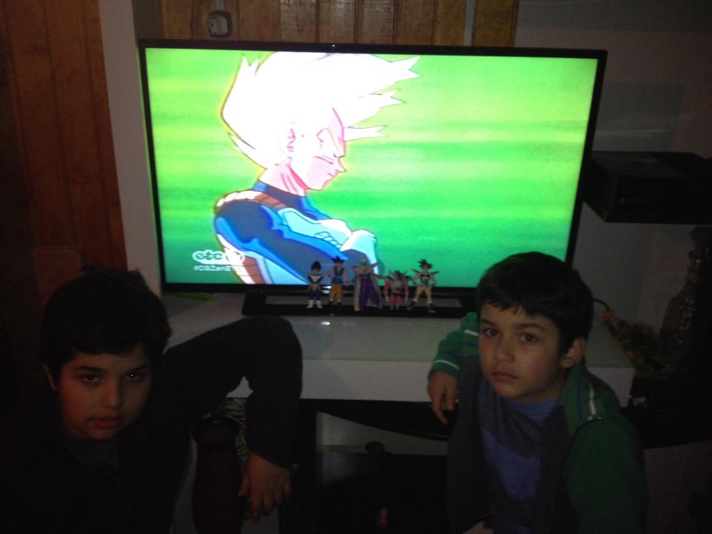 Maraton de #DBZenETC junto a mi hermano. ¡¡ guerreros zeta !!