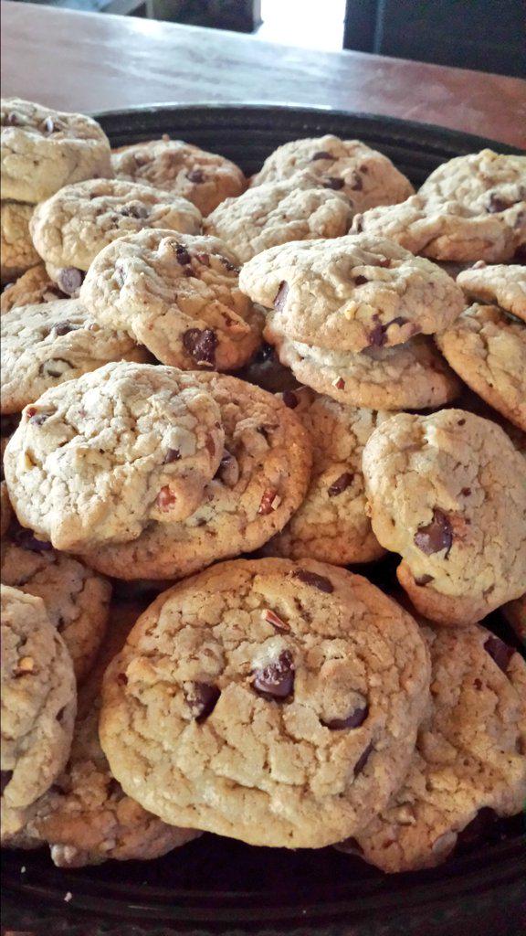 VLYBALGIRL's tweet photo. COOKIES! #chocolateattack #cookiemonster http://t.co/BF132RQIpP