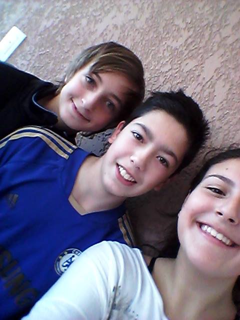 maii_axelera's tweet photo. #Geniooos #LosMejoreess ♥♥
#Tincho #Genaa http://t.co/JmNuLlJLMi