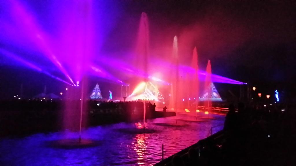 Eldoudou1's tweet image. @Pyroconcert soirée réussie à #saint-cloud ce soir! #PinkFloyd