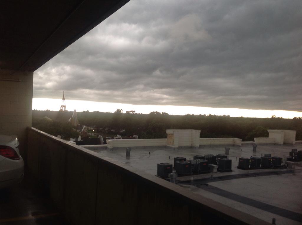 marchofbones's tweet photo. Nassau Bay #abc13eyewitness #Houston http://t.co/zvQ0SWo0l4
