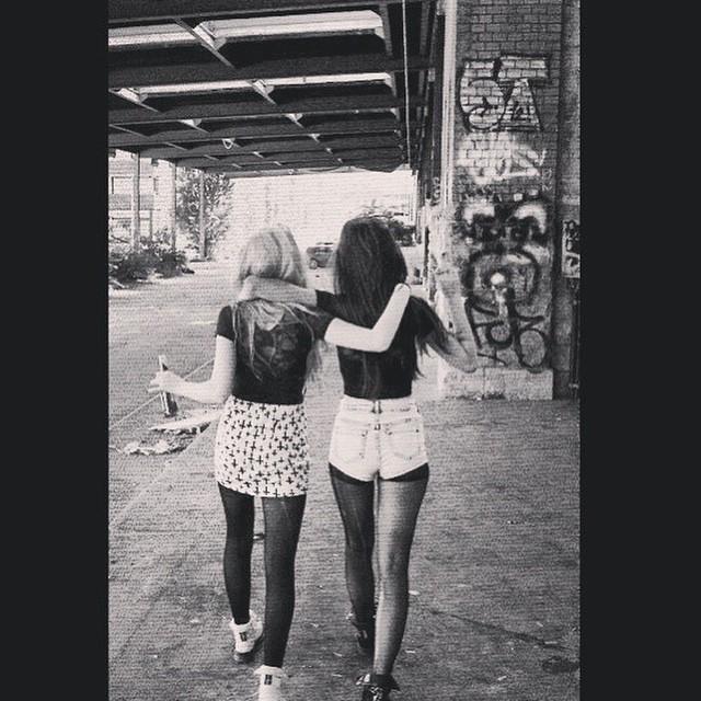 JennaTilveran's tweet image. #goodmusic #jonnyexistence Cuddles are nice^-^ #dontyoumind #iloveyou #cuddles #indiegrunge #edsheeran #insecure #a…