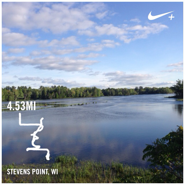 ErinRuff24's tweet photo. I just ran 4.53 mi @ a 10'12''/mi pace with Nike+. http://t.co/suEggo4zEC #nikeplus http://t.co/kCFz27YfnE