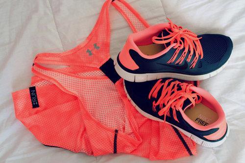 WorkoutCIothes's tweet photo. Matching http://t.co/XTnxIfot9W