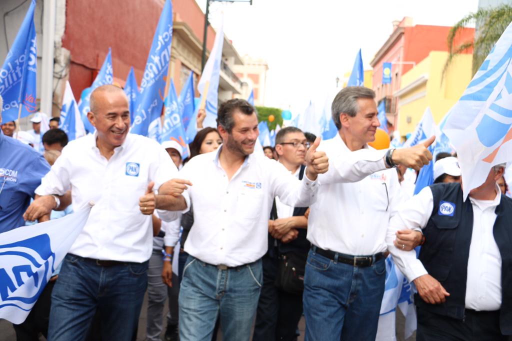 JuanPabloZM's tweet photo. León recuperará el rumbo con buenos gobiernos! El PAN regresará este 7 de junio! @JCMunozMarquez @hlsantillana http://t.co/oz1f0Bf41h