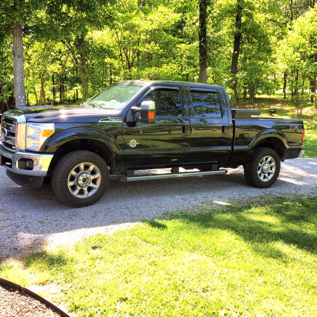 bhenson54's tweet photo. She looked good all cleaned up! http://t.co/kTZL8fTKke