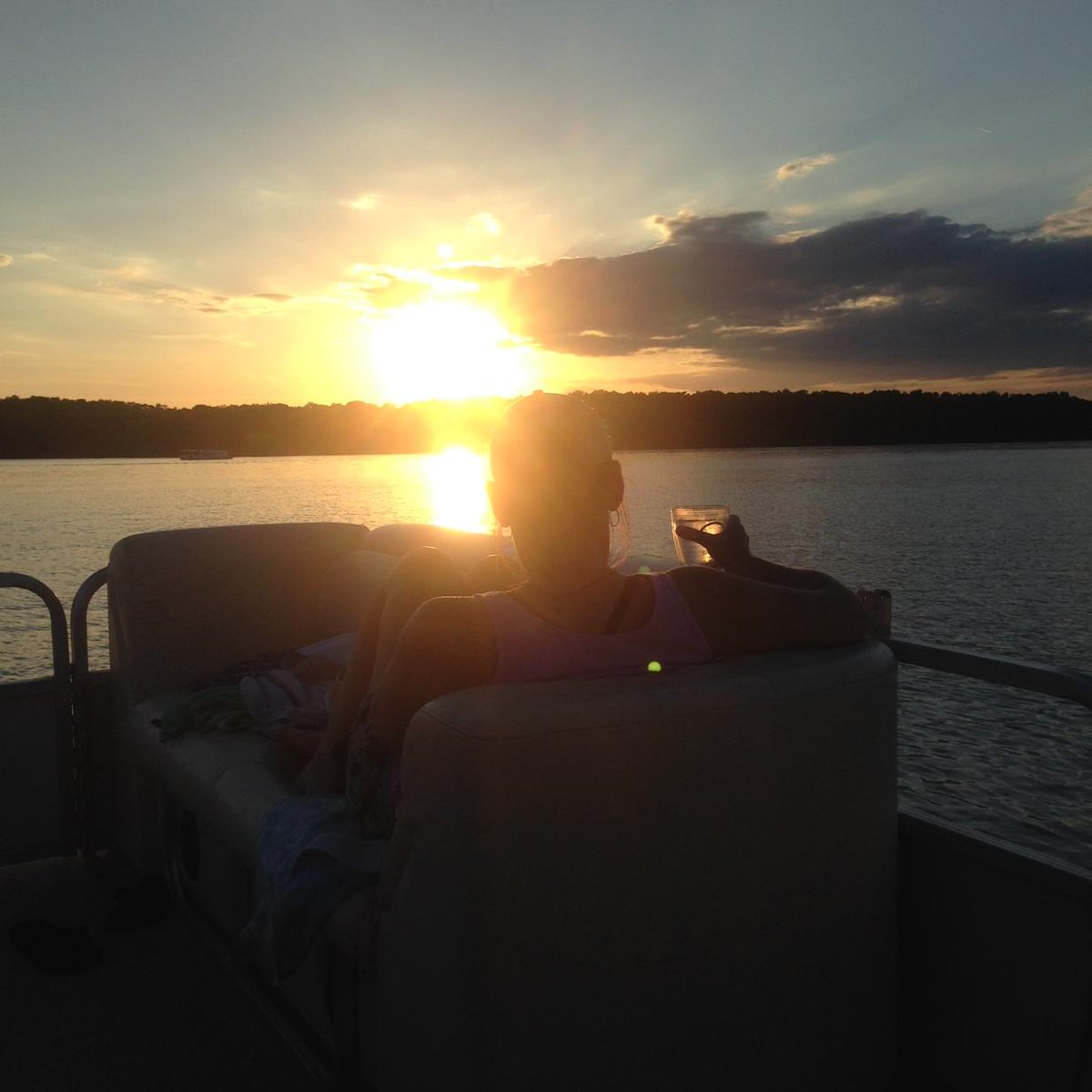 MichaelKBeckham's tweet image. #lovethelake