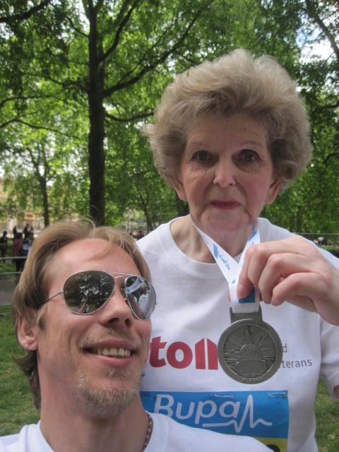 HiscottJohn's tweet photo. Bupa 10k for stoll http://t.co/g4rvqST8dT