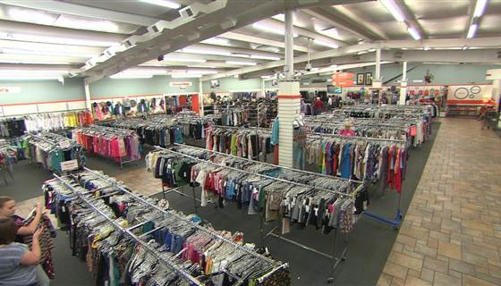 missing luggage store