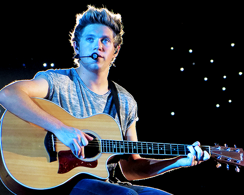 NiallersGirls93's tweet photo. Niall In Grey Spam Part 2
109/122
#1DForMMVA
Night Changes One Direction #MTVTotalRequest http://t.co/bhx7iJ6ntS