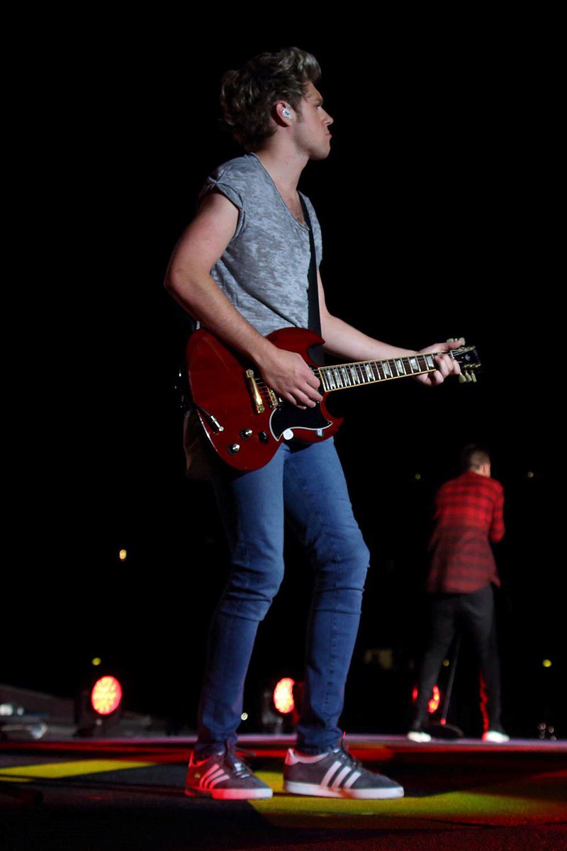 NiallersGirls93's tweet photo. Niall In Grey Spam Part 2
110/122
#1DForMMVA
Night Changes One Direction #MTVTotalRequest http://t.co/HOP6h16j90