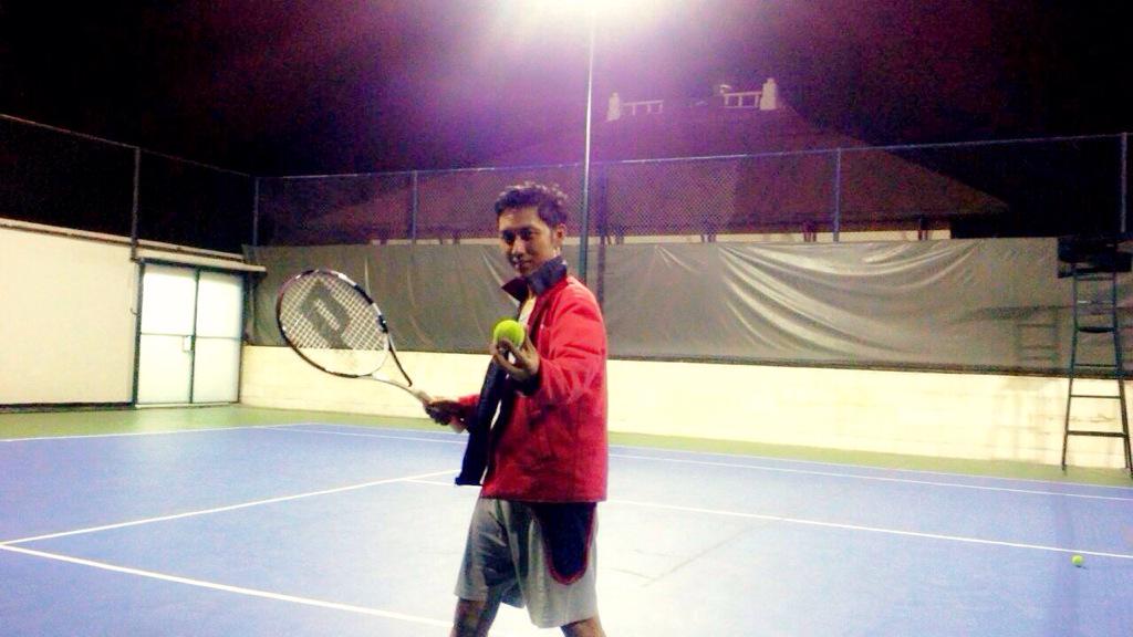 Nesticz's tweet photo. Workhard..Playhard http://t.co/9T3gLakCit