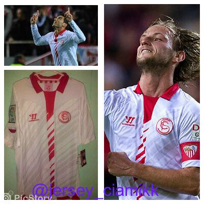 #1308 #Jersey4sale 
Sevilla home 1314 #Winner Europa League 2014&amp;2015
Size L 
BNWT 
250k»225k 
CP: di BIO <a href="/MURCELATOS/">MURCE JALAN TEROOS</a>