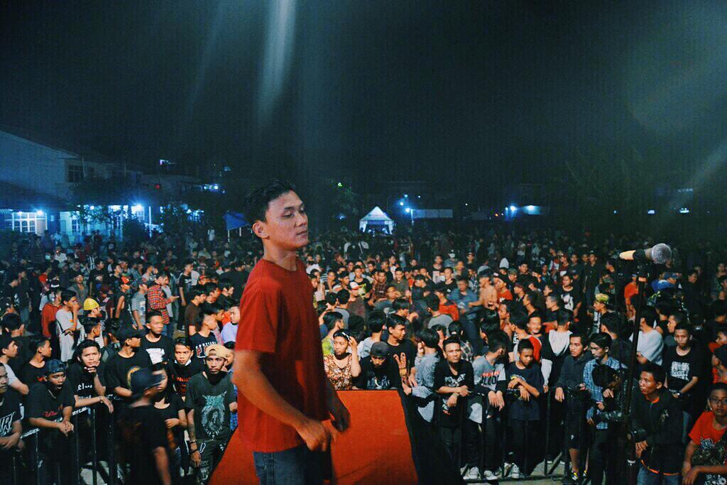 Ini dia UJX vox baru kita, liar kau bungs.