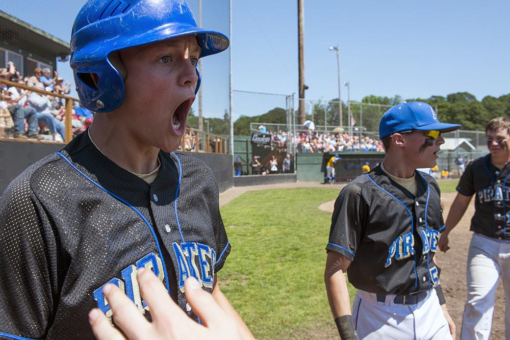 pete_caster's tweet photo. Here's a few more photos from @AdnaAthletics #State2B baseball championship. http://t.co/0jcgmXMbOj