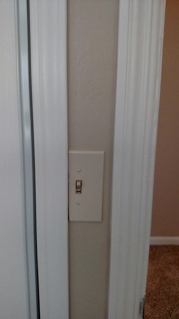 gomezhomes's tweet image. Showed a house today.   Does this mean this light switch uses less power?  #electricalfail #whatnottodo