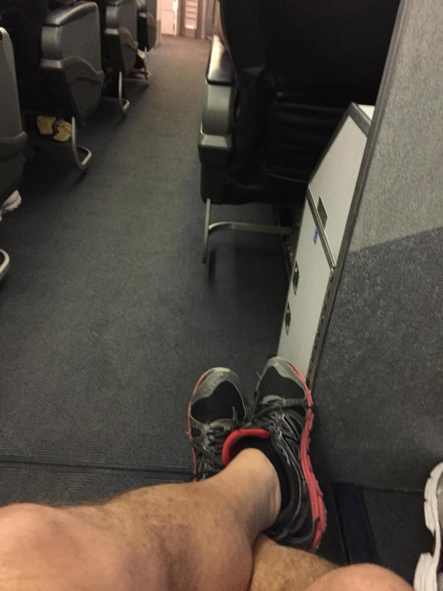grabes79's tweet photo. Seat selection win. #almostfirstclass http://t.co/QaYmYHnFfu