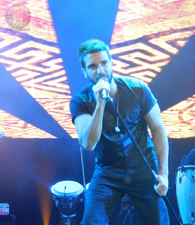 FCRumanitasPA's tweet photo. #Foto8 Tu y solamente tu en nuestros corazones @pabloalboran Rumania cae rendida a tus pies!! #TerralBucarest http://t.co/p9xV3mNicn