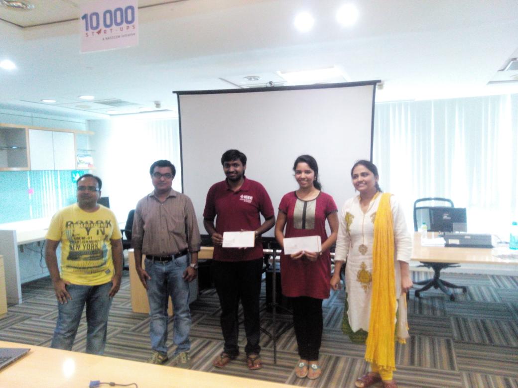 PSati_'s tweet photo. Motivation prizes to #hobbit & #iiitbpass 5k each by #bluemix @NASSCOMStartUps #MLHackathon @iyernil @ChannelTweeter http://t.co/mvI2KMmdhT