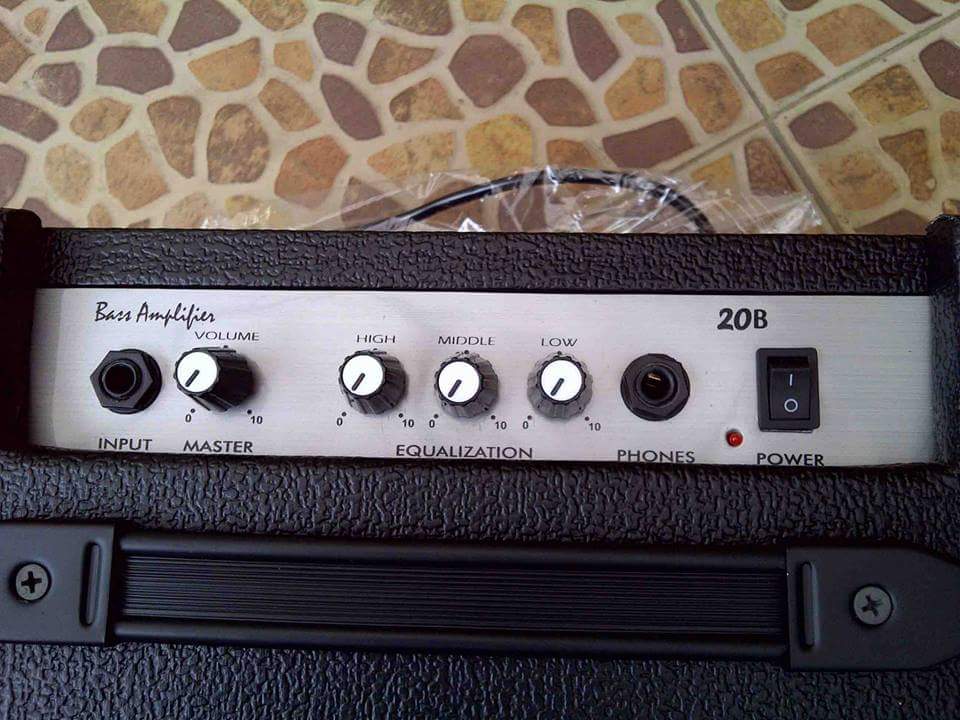 check 1 2 3 4 5 :0) Bass ampli MINAT GUYS PM 
HUB: 083898526073 PIN:7D2EDB17