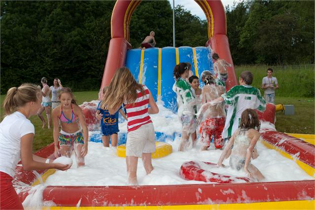 Zin in de zeskamp! 14 juni 2015 in de feestweek! vergeet je niet in te schrijven