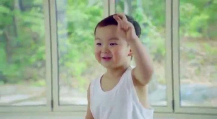 SongTriplets's tweet photo. LG WHISEN cf http://t.co/J4CjWnCV9M
