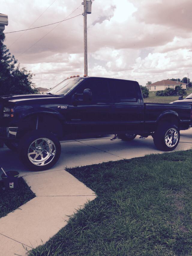 Stevens_D_24's tweet image. Stuntin is a habit