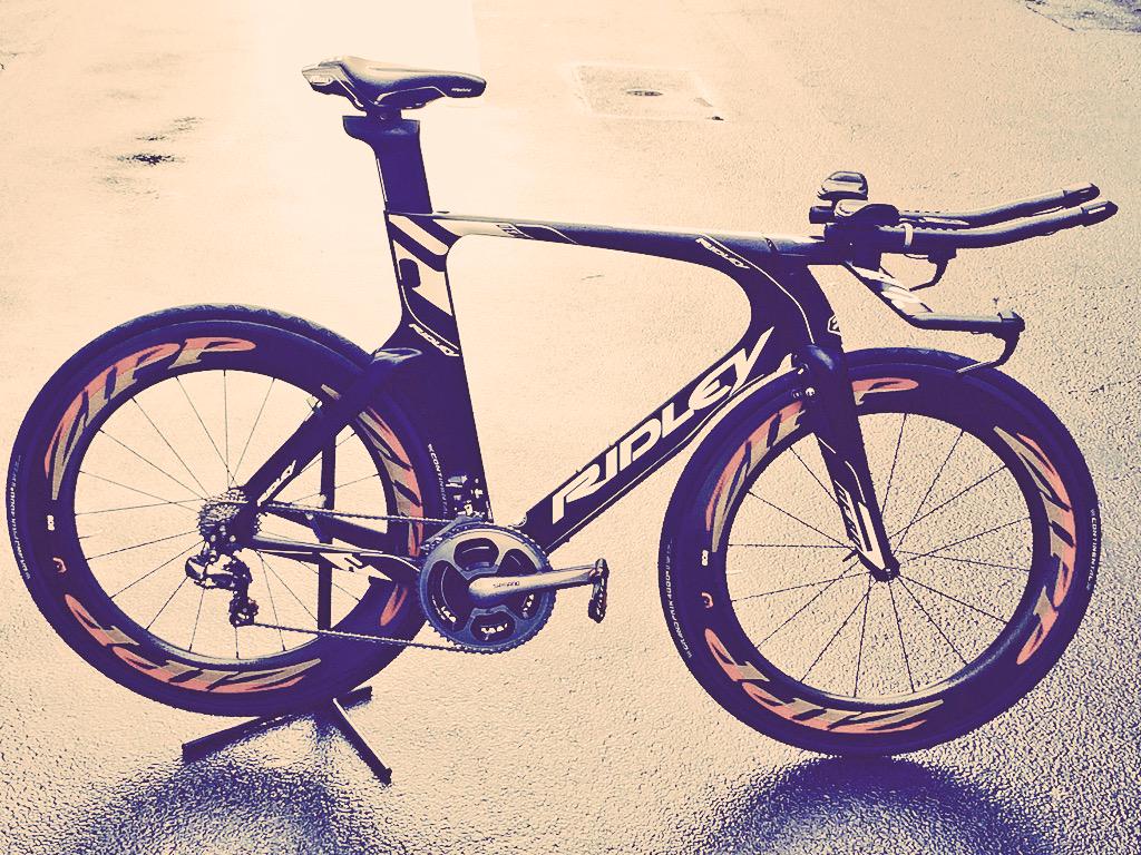 La_Bici's tweet image. #Ridley #DeanFast #TT #Aero #LaBici #triathlon #Machine #Zipp #Di2
