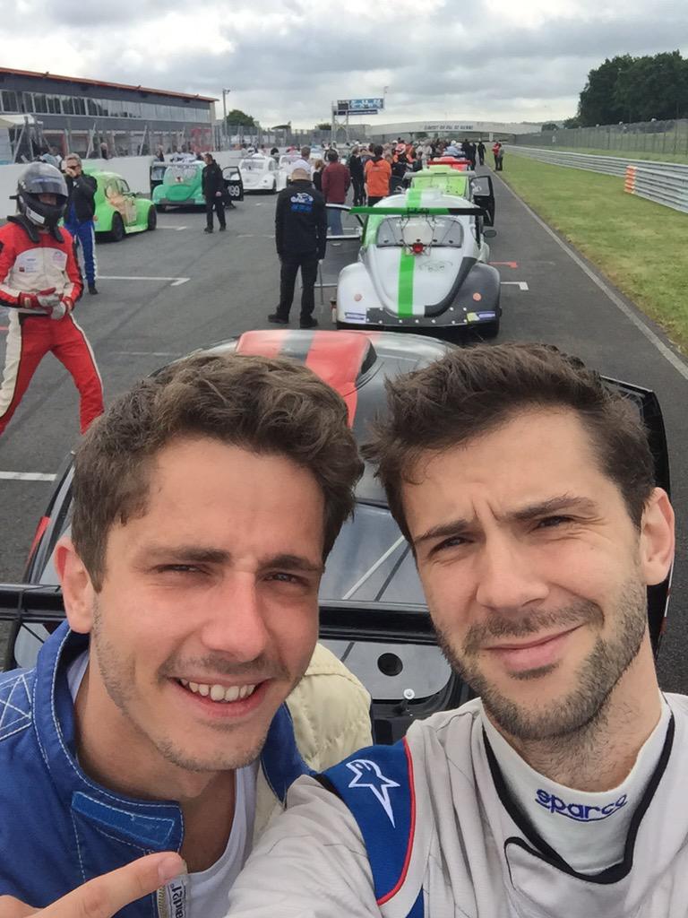 Donald Reignoux on Twitter 