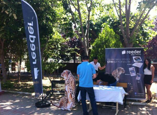 reeder standına gelen ilk 250 kişi tablet kazanma şansı yakalıyor #bugungunlerdenayran