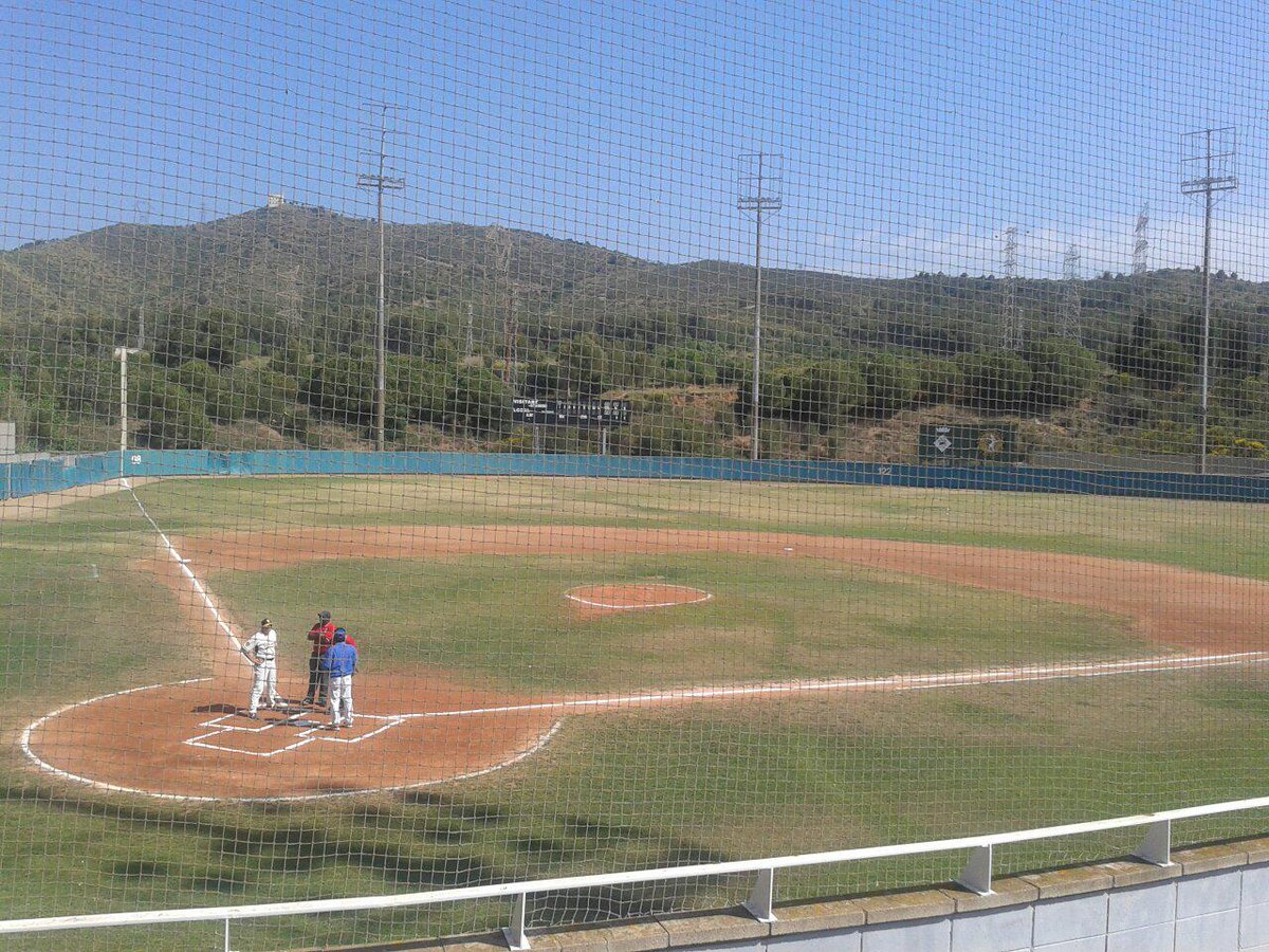 Pili86as's tweet photo. Vamos por el 2do..  este es el partido!! @BeisbolVila @RFEBS @FCBeisbolSofbol http://t.co/V8AunC9nJ5