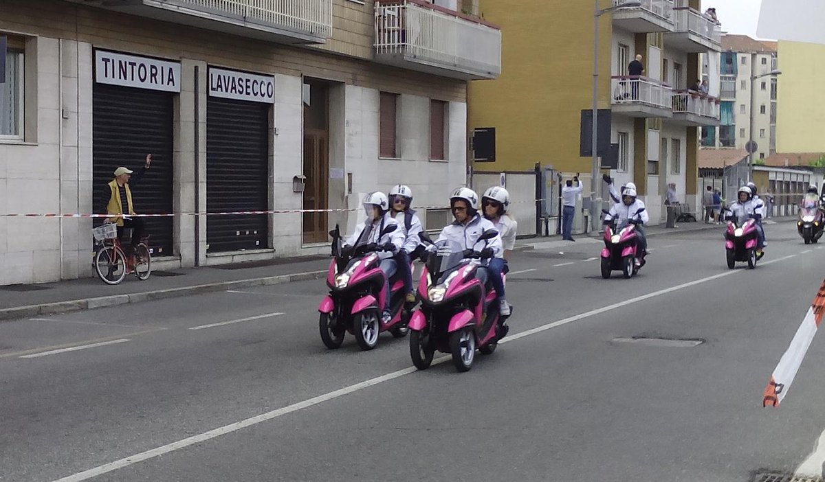 SettimoTo's tweet photo. Pronti per #Giro http://t.co/63hpKhMcc6