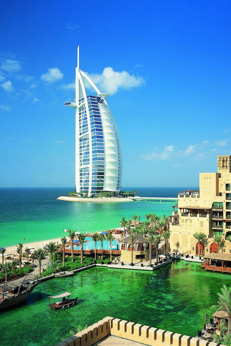 FluxFinance_'s tweet photo. Paseo por Dubai http://t.co/5ZANjNunau
