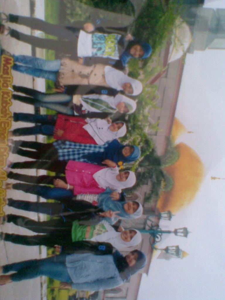 annhhgg's tweet photo. Ily :* http://t.co/TS8A5nbmss