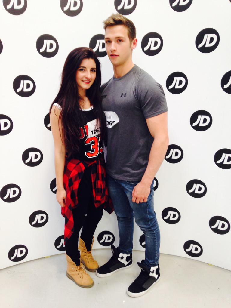 GiovanaBraia's tweet photo. Great day in #FaceOfJD !! Great atmosphere and an amazing opportunity from @JDsportsfashion !! Jake even got scouted! http://t.co/hnRQ3GkJ2r