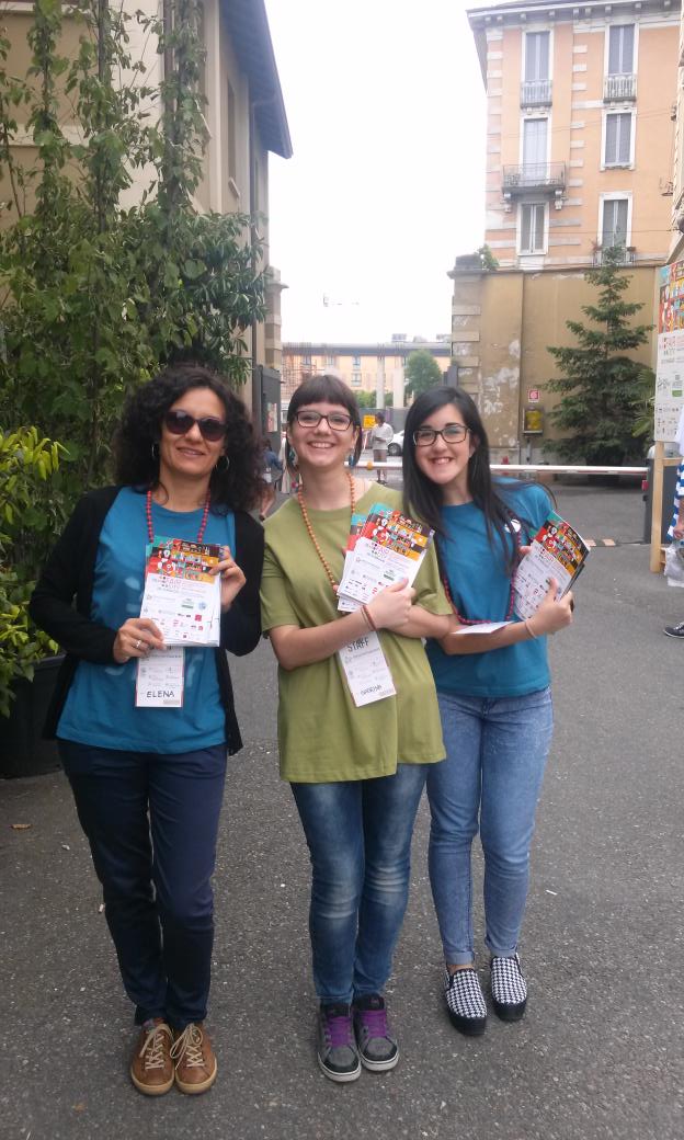Enrico_zago_96's tweet photo. Le nostre girls all'accoglienza 😎
@twittAGICES @wftw2015 #FairCity http://t.co/O4D7qAdnBZ