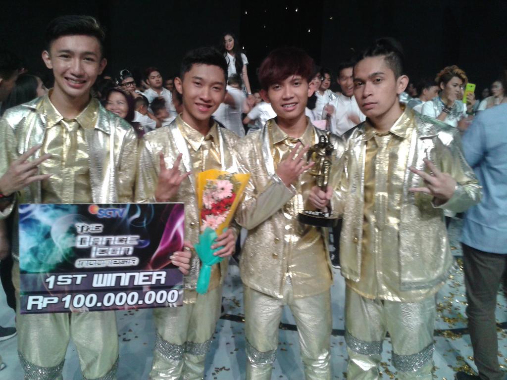 Sekali lagi beri ucapan selamat untuk <a href="/WAMbdg/">W.A.M</a> sebagai The First Dance Icon Indonesia #WAMJuaraDanceIcon