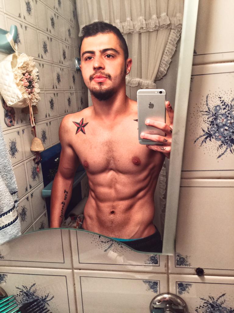 Batuhan Düzgün (@miroslavkane) on Twitter photo 