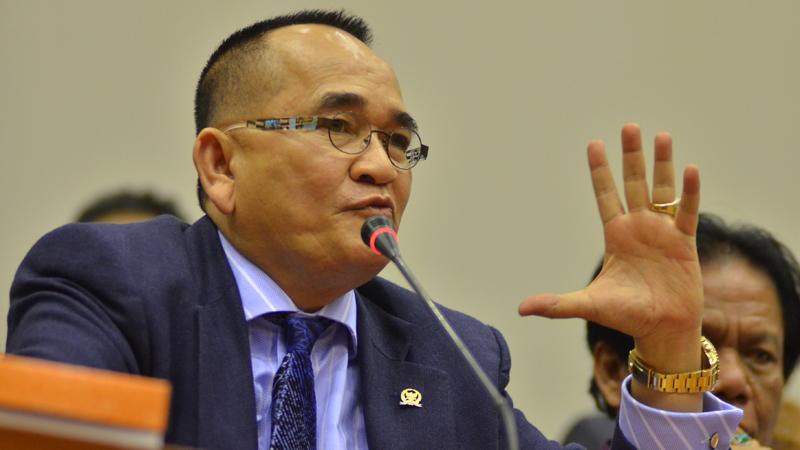 KPK Diminta Periksa Menteri ESDM Terkait 'Jet Pribadi' dlvr.it/B2gp4T