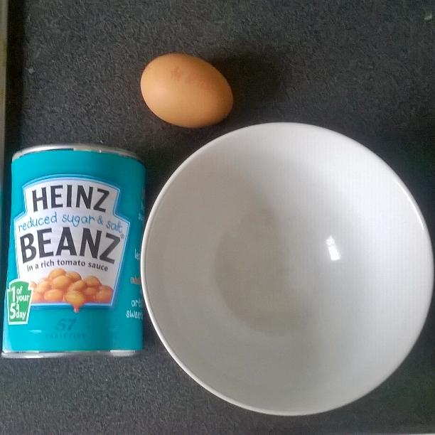 helseatwell's tweet photo. Egg. Bean. Bowl. @EleanorKeenan #eggbeanbowl http://t.co/C7a7ecIkAX
