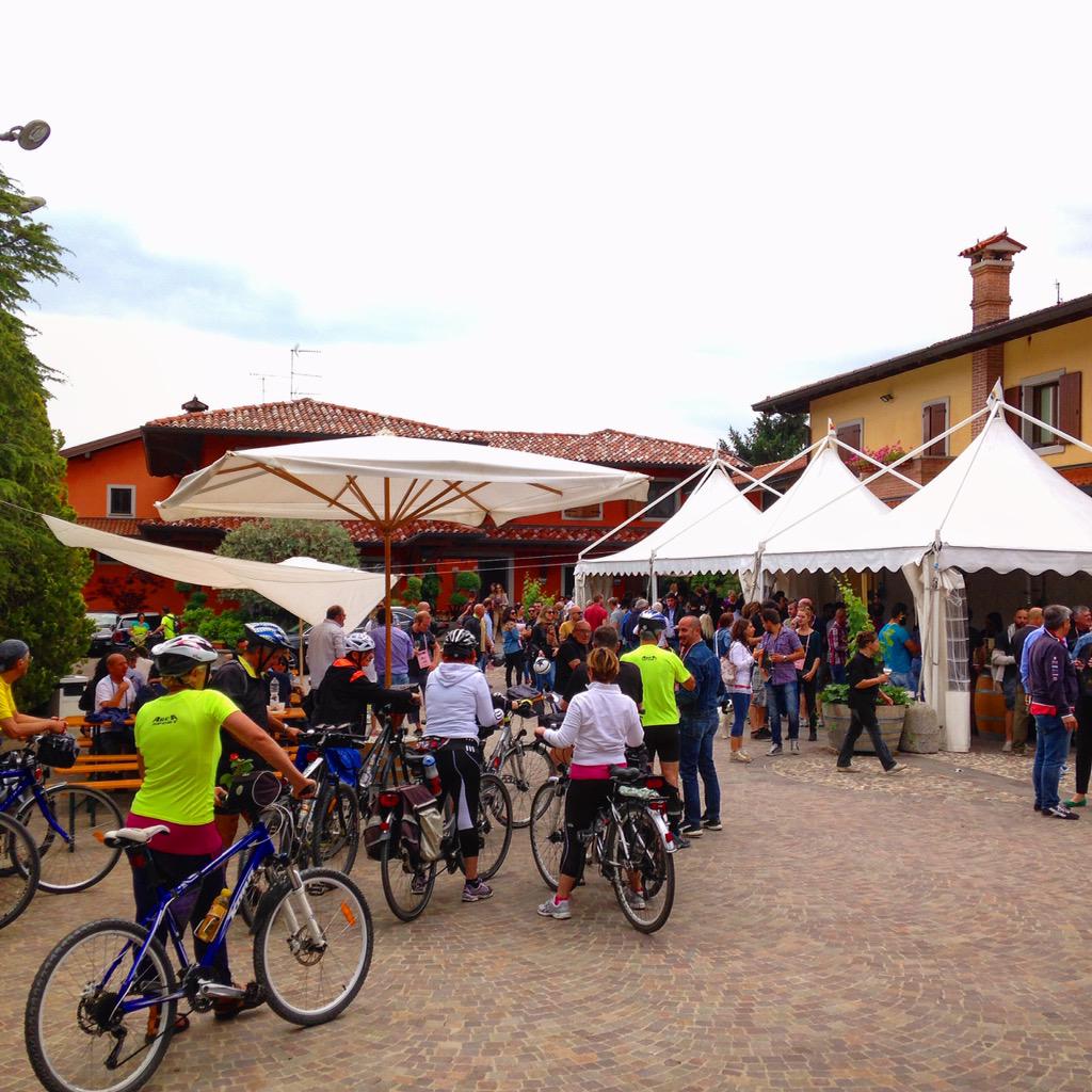 bertoli_96's tweet image. #Gildo #Spessa #CantineAperte2015 #festa