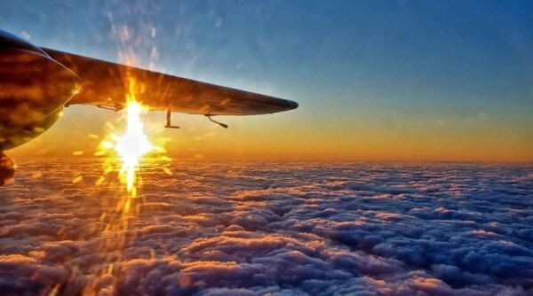 FixedOpsGenius's tweet photo. 27 Reasons Why You Should ALWAYS Ask For The Window Seat. http://t.co/ZaYHHpABOi http://t.co/bRyueiqs4f