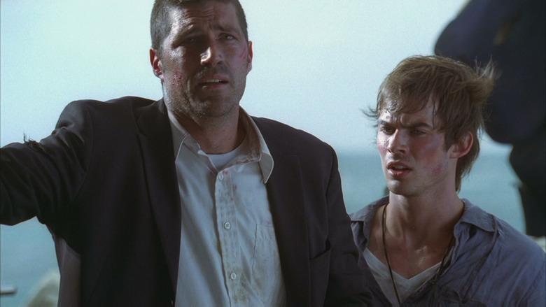 EW's tweet photo. 16 things you never noticed in the #Lost pilot: http://t.co/cCBS9Cr0pt via @Bustle http://t.co/B0dQ2pVkD1