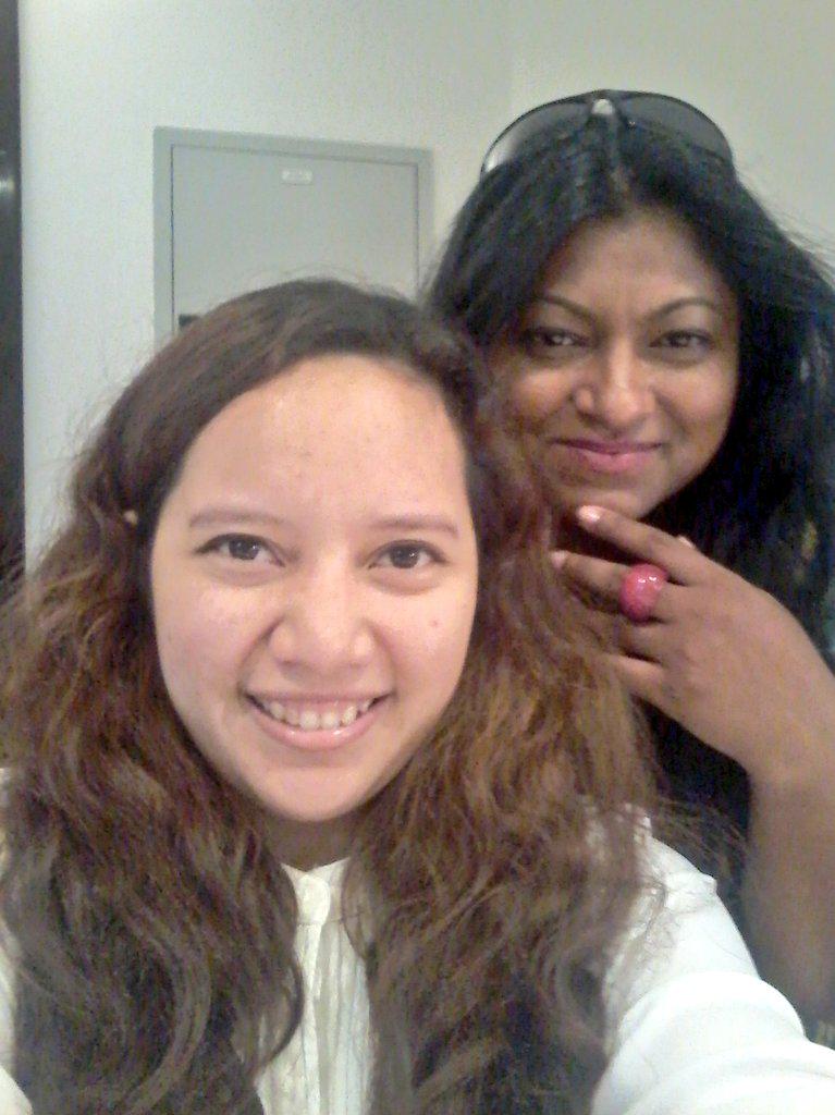 rand0y's tweet photo. #BirthdaySelfie fab PR girls of #octOpus with @Fijianchick http://t.co/QW7rRvMuKO