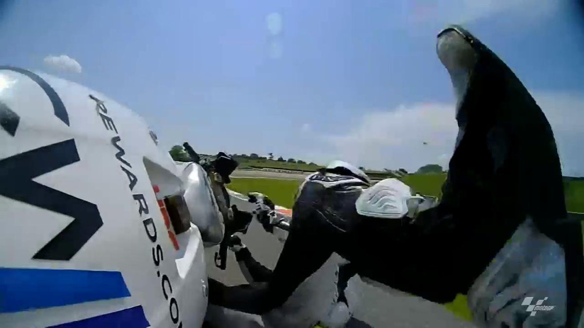 #MotoGP A fall for <a href="/calcrutchlow/">Cal Crutchlow</a> at the fast Turn 8. He's up and OK after his bike sustains major damage. #ItalianGP