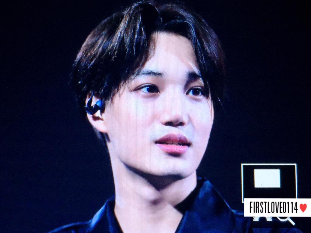 FirstLoveKai's tweet photo. 150531 EXO'Luxion in SANGHAI  #카이 #종인. 😆 http://t.co/o27Cglv2sU