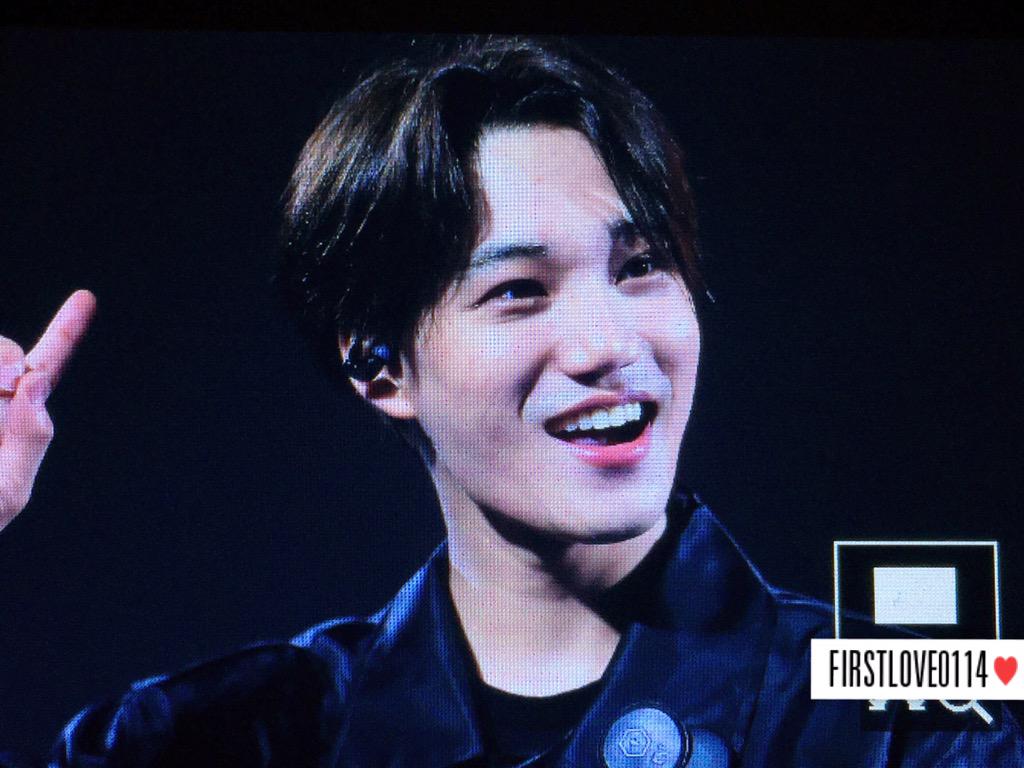 FirstLoveKai's tweet photo. 150531 EXO'Luxion in SANGHAI  #카이 #종인. 😆 http://t.co/o27Cglv2sU