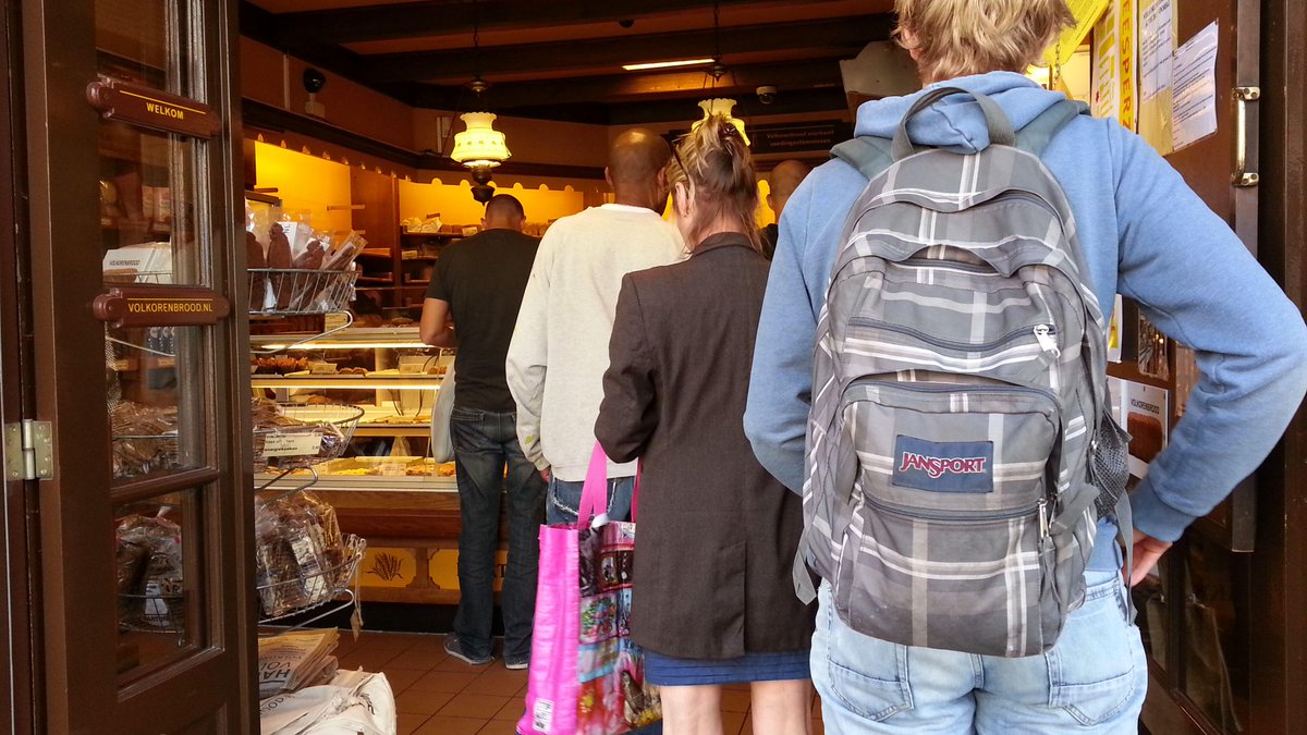 In 10 years of visiting Amsterdam, I've yet to see the local #bakkerij without a line out the door. #hartog