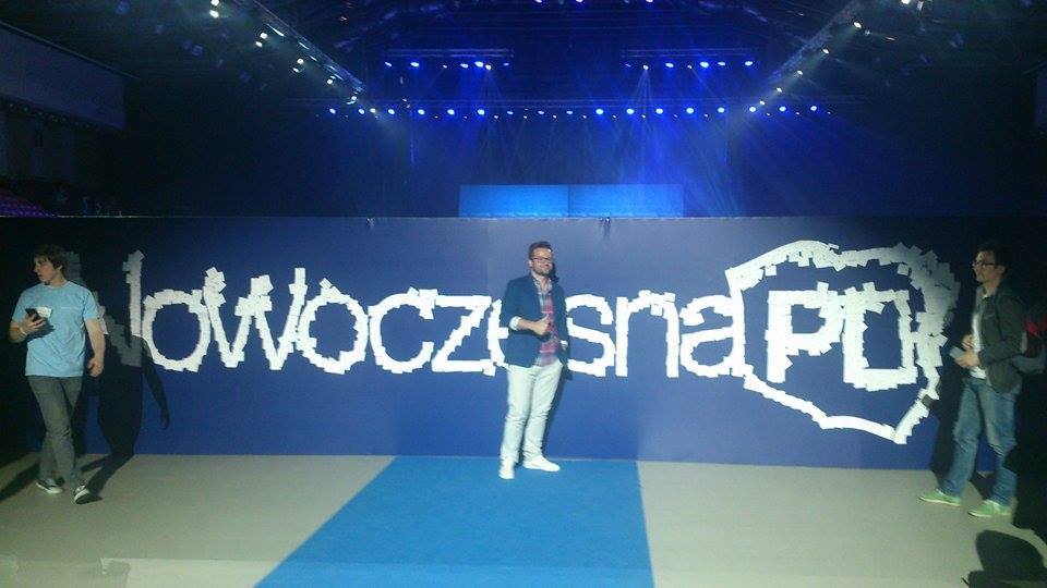 gregorfox's tweet image. Korwiniści nie zawiedli. Trolling #HardLevel.
#korwin
#petru
#NowoczesnaPL 
@partia_korwin @wipler @JkmMikke