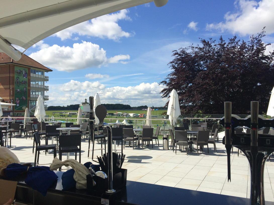 <a href="/HedonistDrinks/">Hedonist Drinks</a> #yorkraces #moetbar